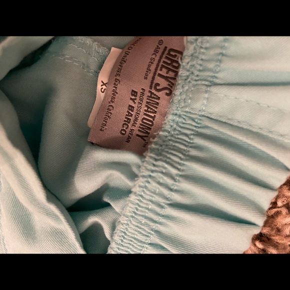 Grey’s anatomy scrub set - Picture 5 of 5